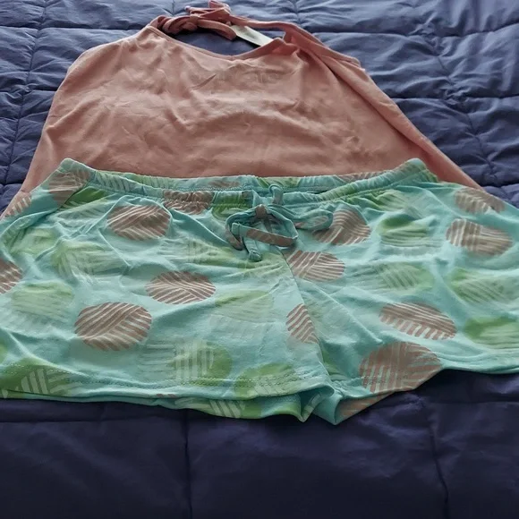 Pyjama Set - Picture 3 of 4